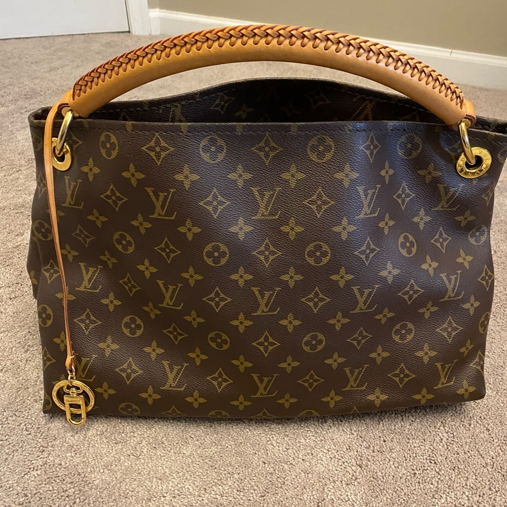 Louis Vuitton Artsy GM